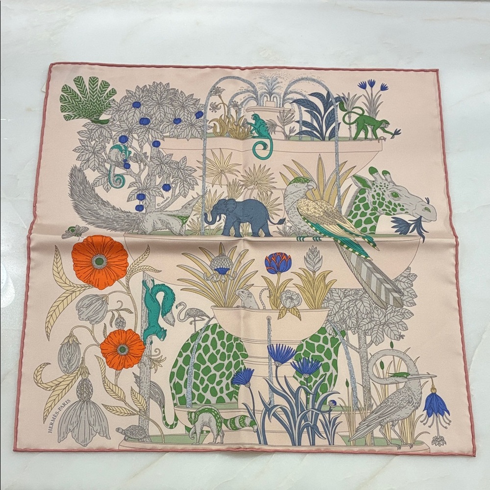 NWT Hermes Silk Scarf Gavroche Twill Precious Paradise Detail Botanical Animal